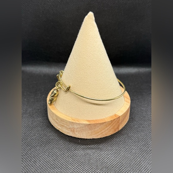 🦉ALEX AND ANI🦉Owl Charm Bangle in Shiny Gold/EUC - Picture 3 of 7